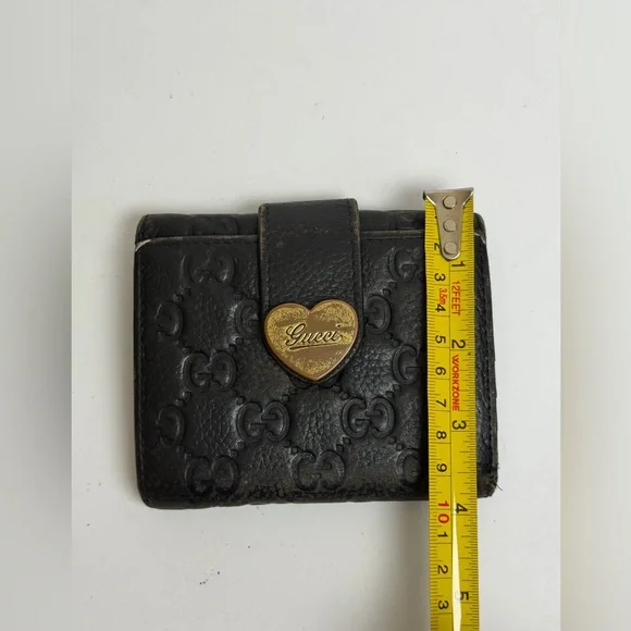 Gucci Guccissima Heart Embossed Black Leather Wallet - Picture 10 of 15